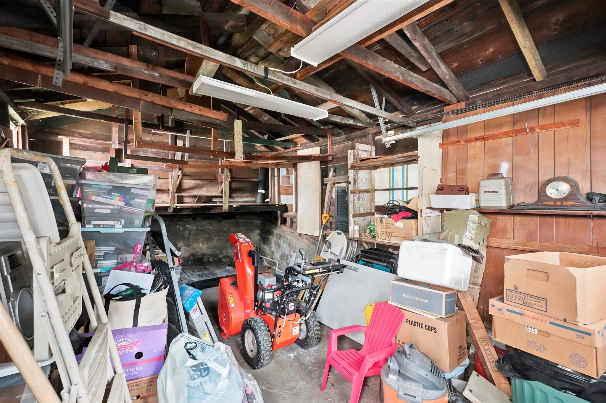 277 Lincoln Ave Property Photo 23