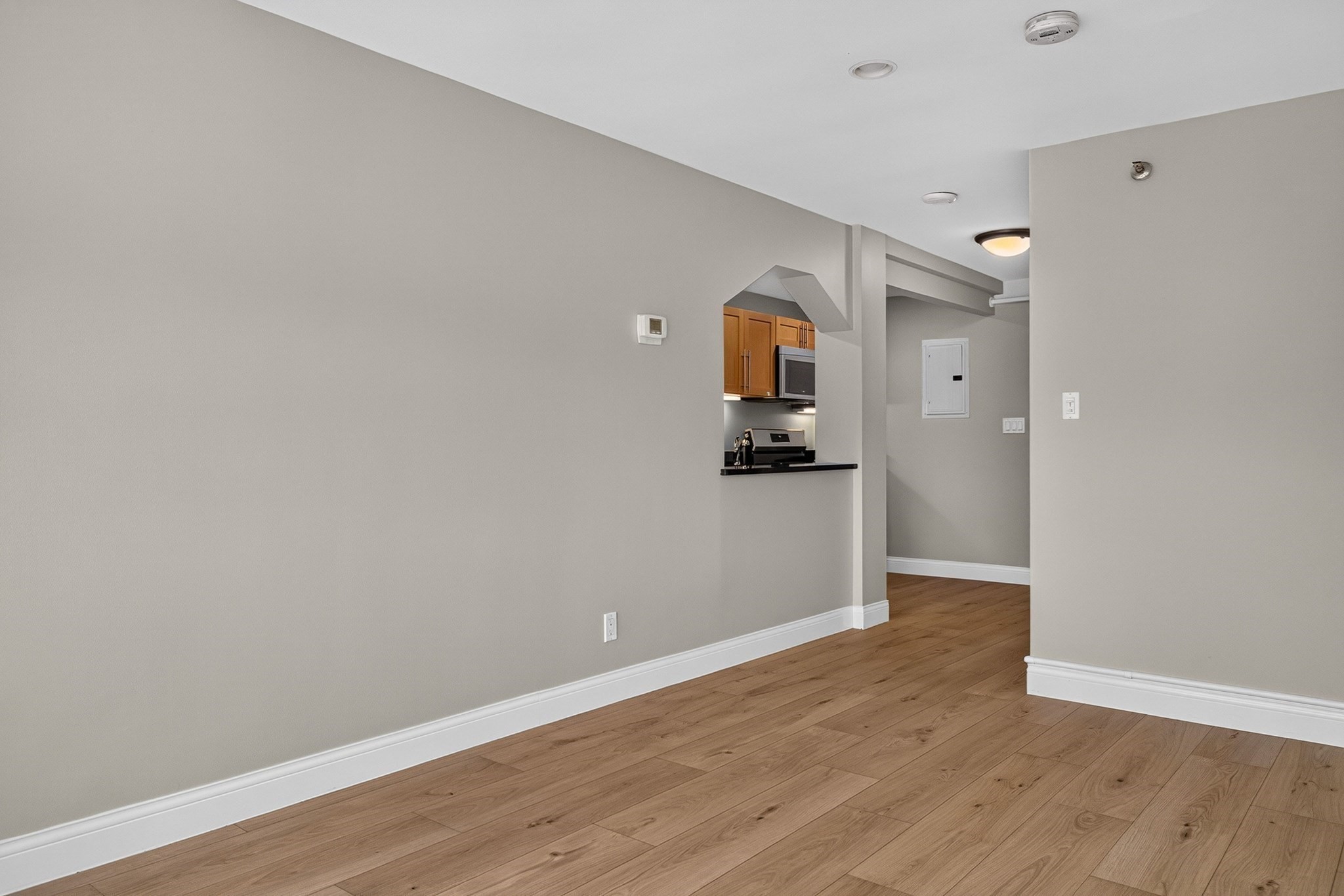 1600 Beacon St # 904 Property Photo 12