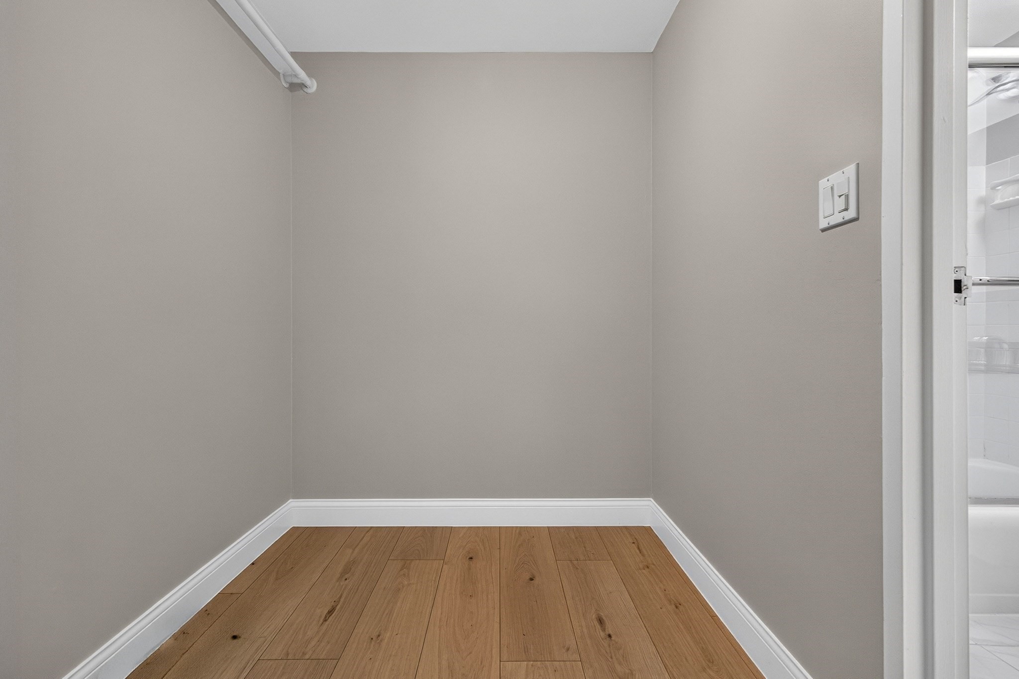 1600 Beacon St # 904 Property Photo 16