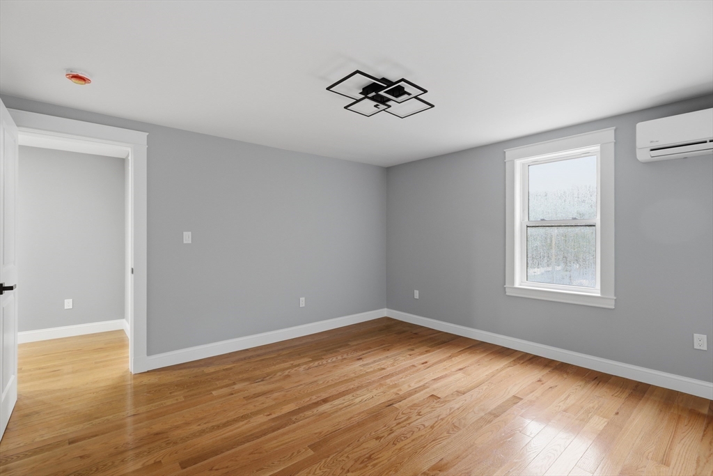 33 Milford St Property Photo 21