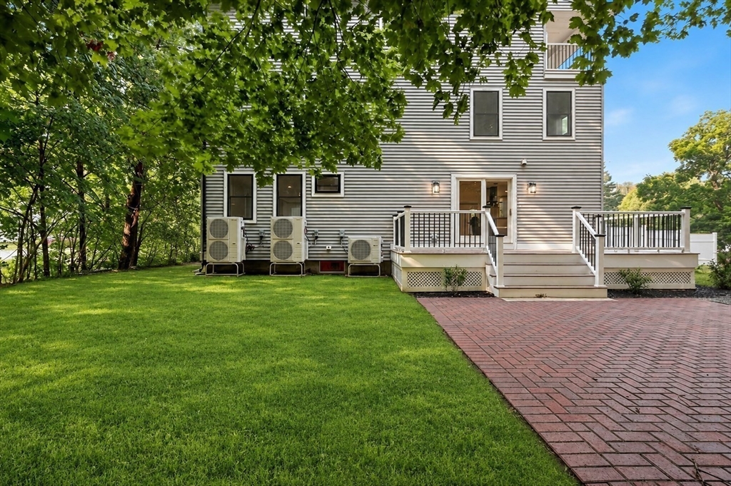 33 Milford St Property Photo 27