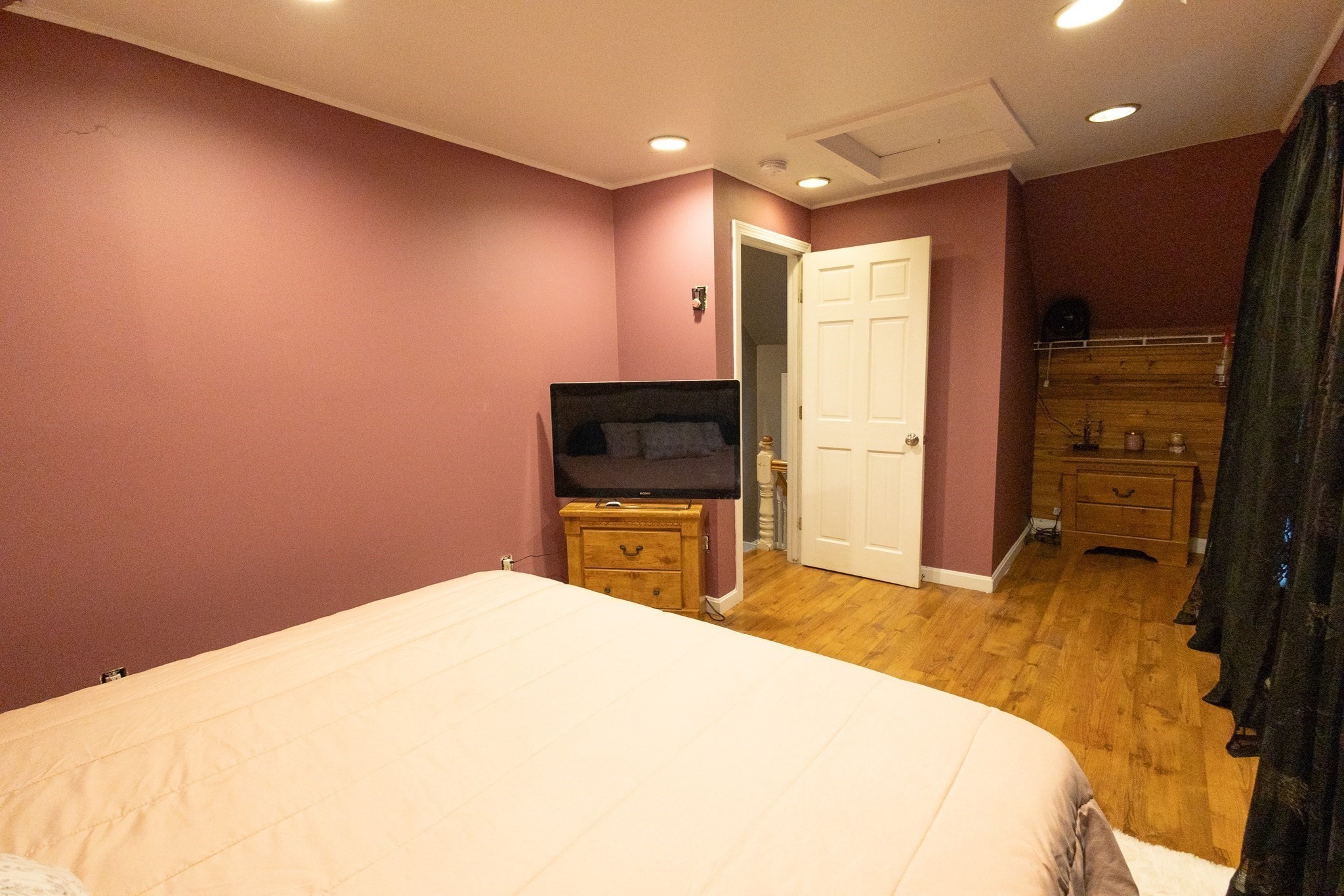 339 Drury Ave Property Photo 18