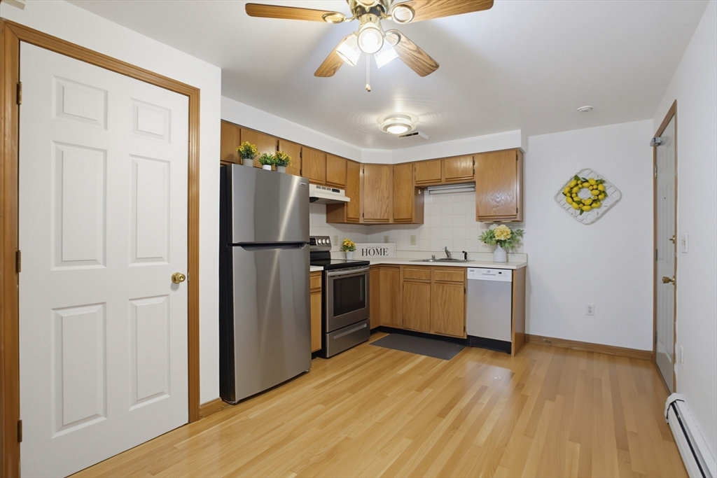 45 Cross St # 21 Property Photo 5
