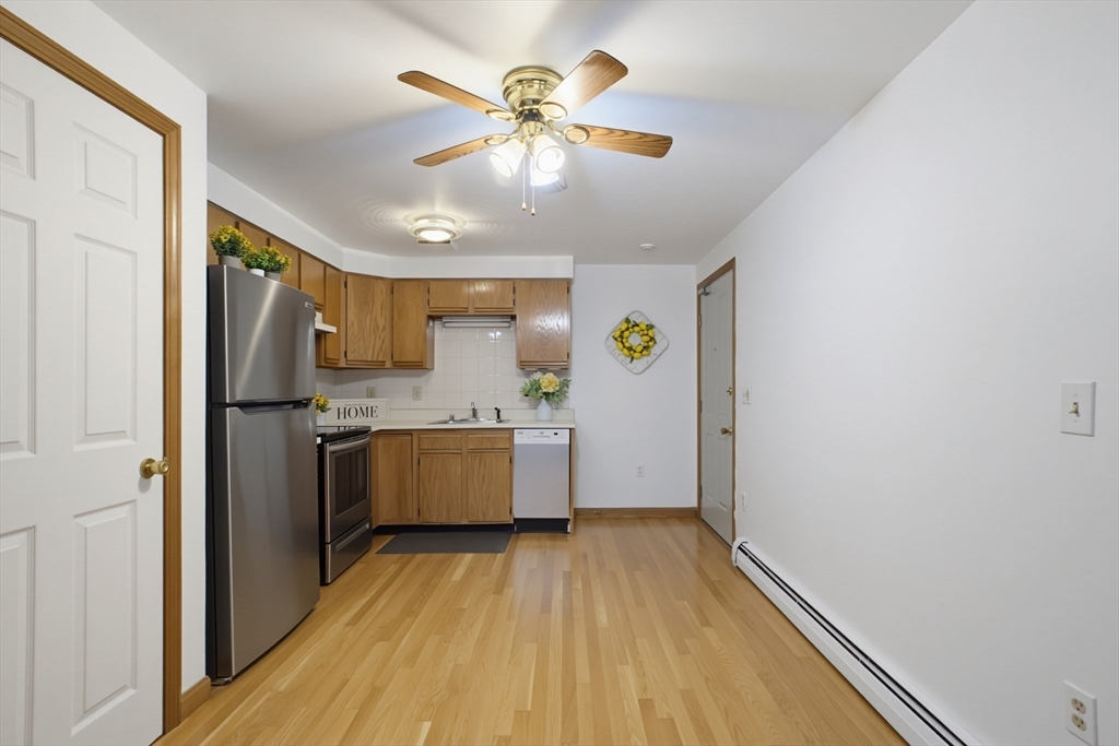 45 Cross St # 21 Property Photo 7