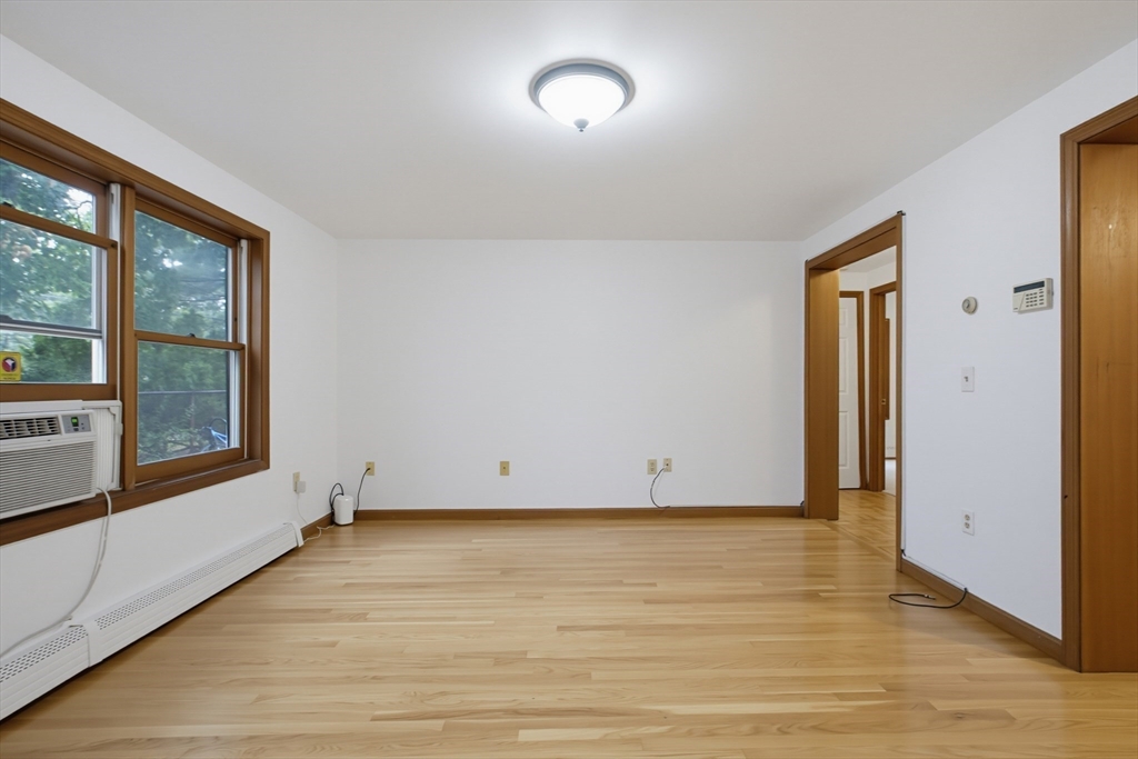 45 Cross St # 21 Property Photo 11