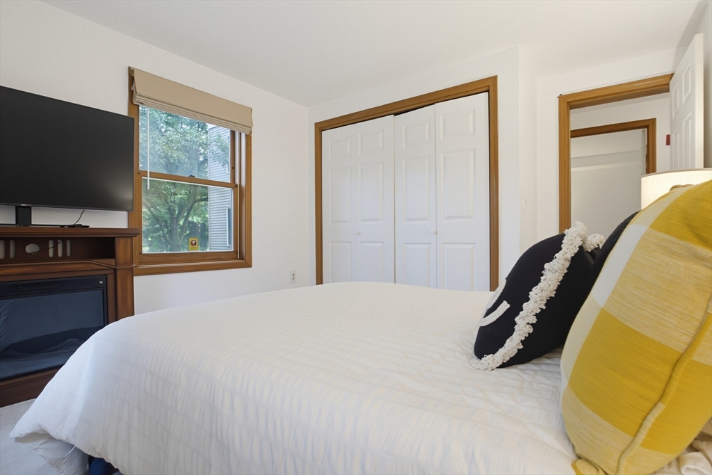 45 Cross St # 21 Property Photo 14