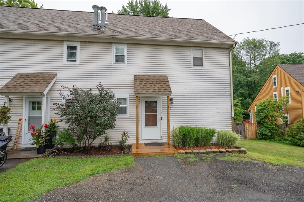 109 Pilgrim Rd # 109 Property Photo 1