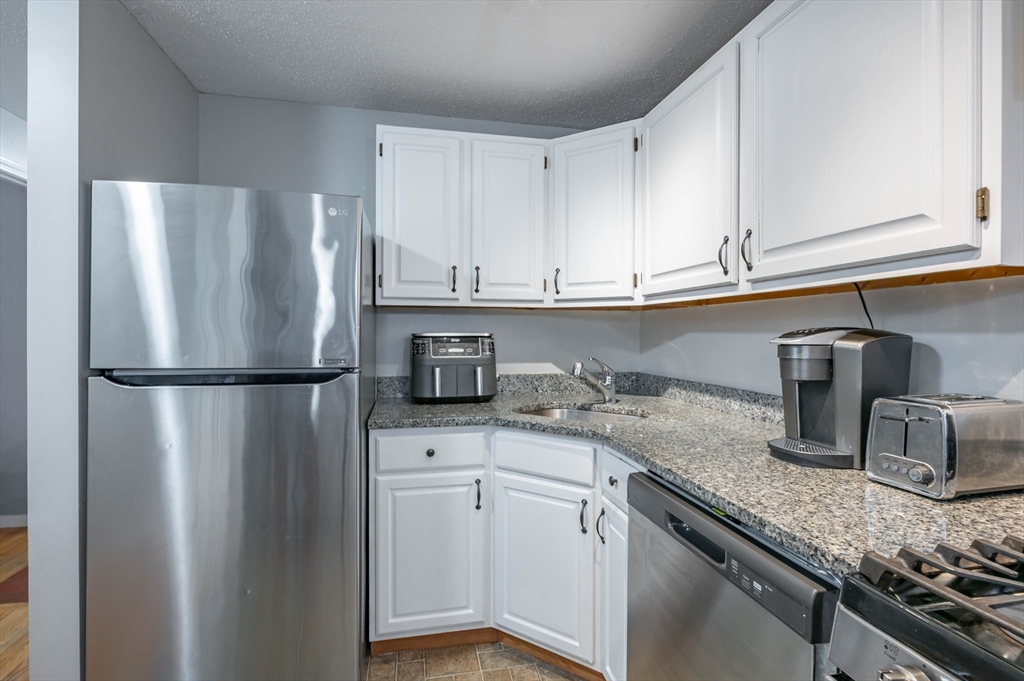 109 Pilgrim Rd # 109 Property Photo 26