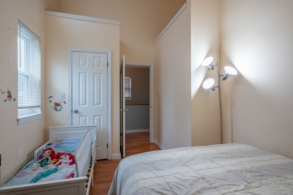109 Pilgrim Rd # 109 Property Photo 29
