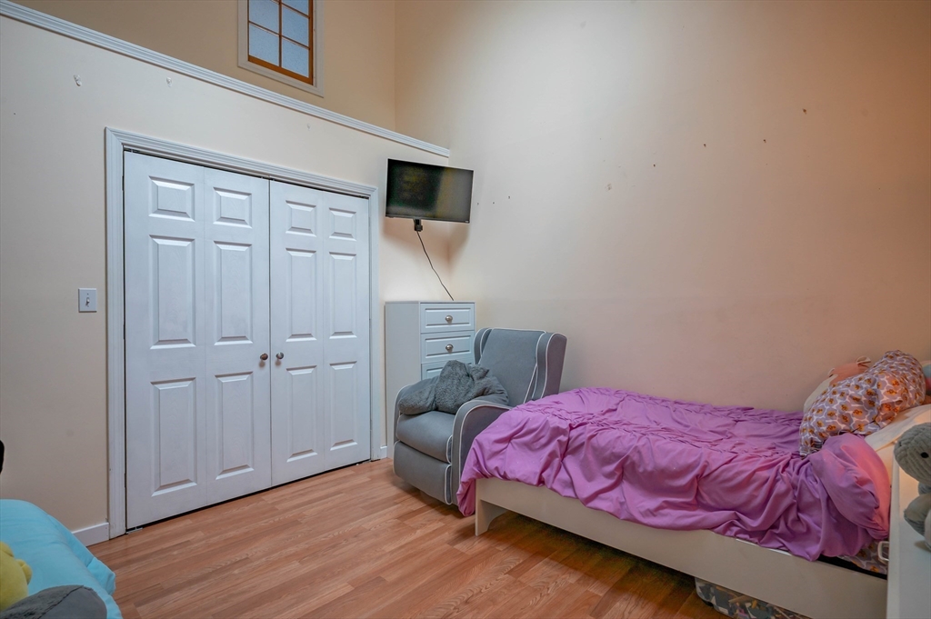 109 Pilgrim Rd # 109 Property Photo 32