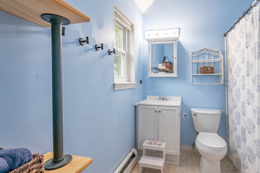 109 Pilgrim Rd # 109 Property Photo 35
