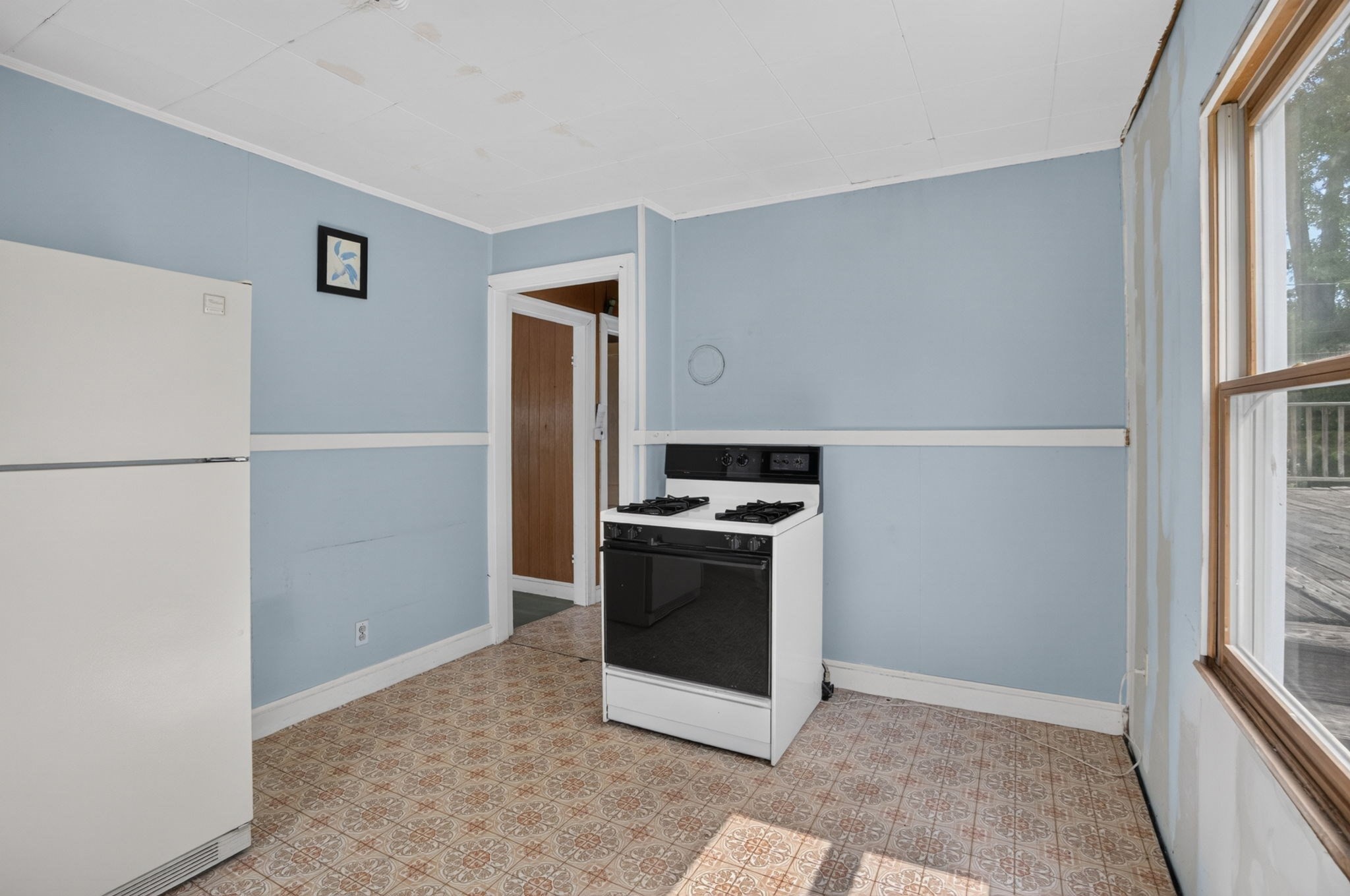 128 Mablin Ave Property Photo 12