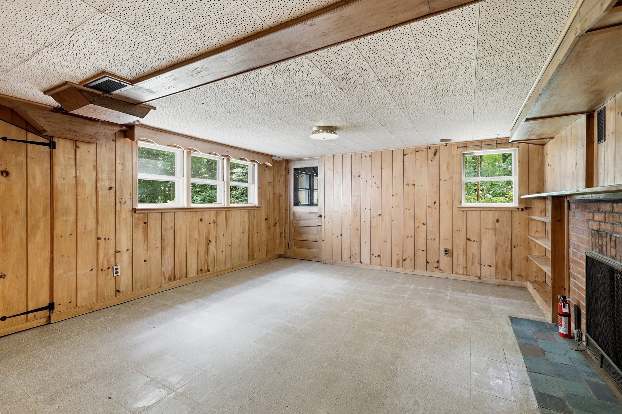 18 Red Gate Ln Property Photo 22