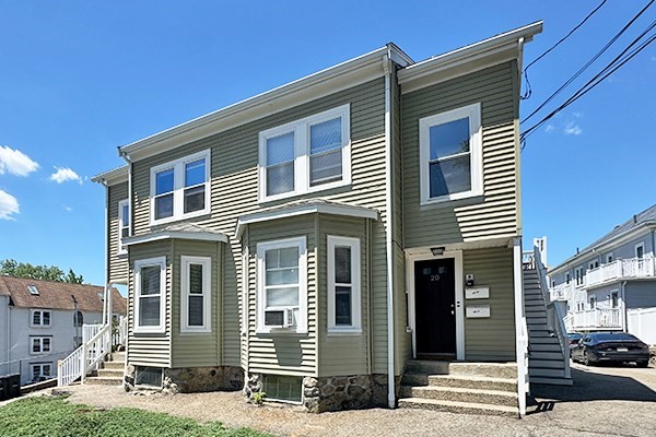 19 Norumbega Terr # 1 Property Photo 1