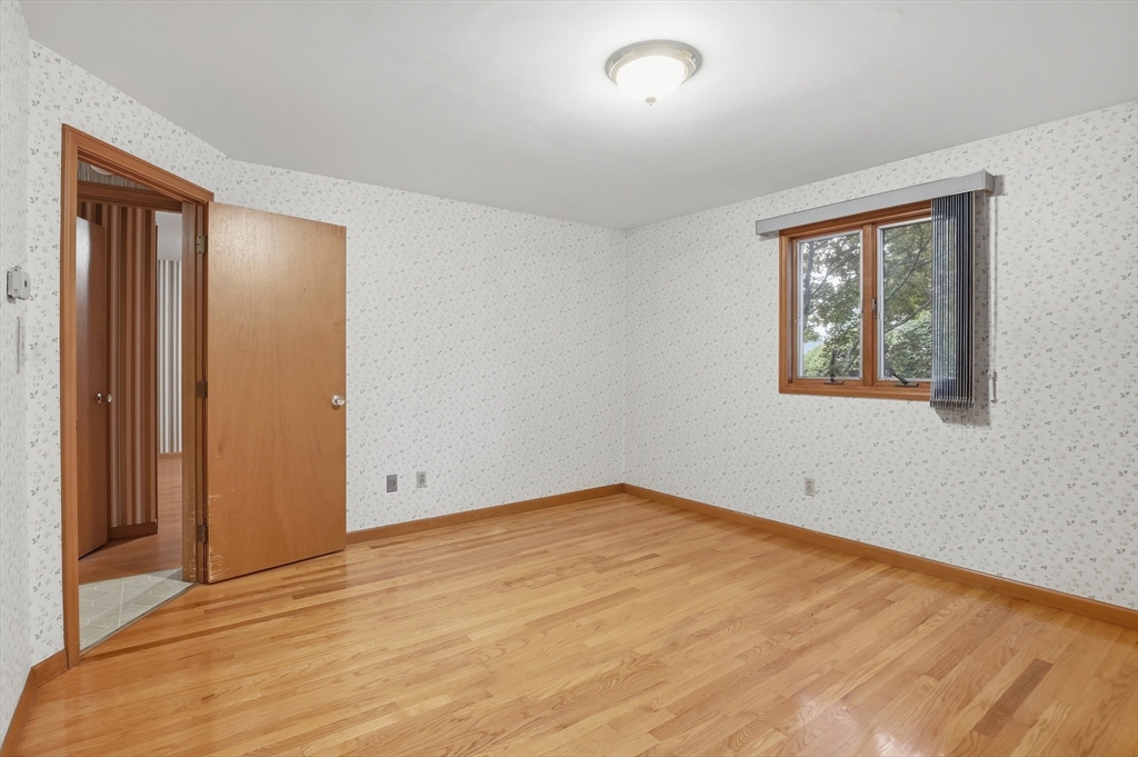 52 Thornton Road Property Photo 14