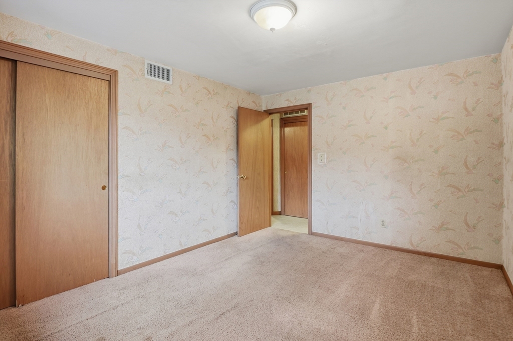 52 Thornton Road Property Photo 19