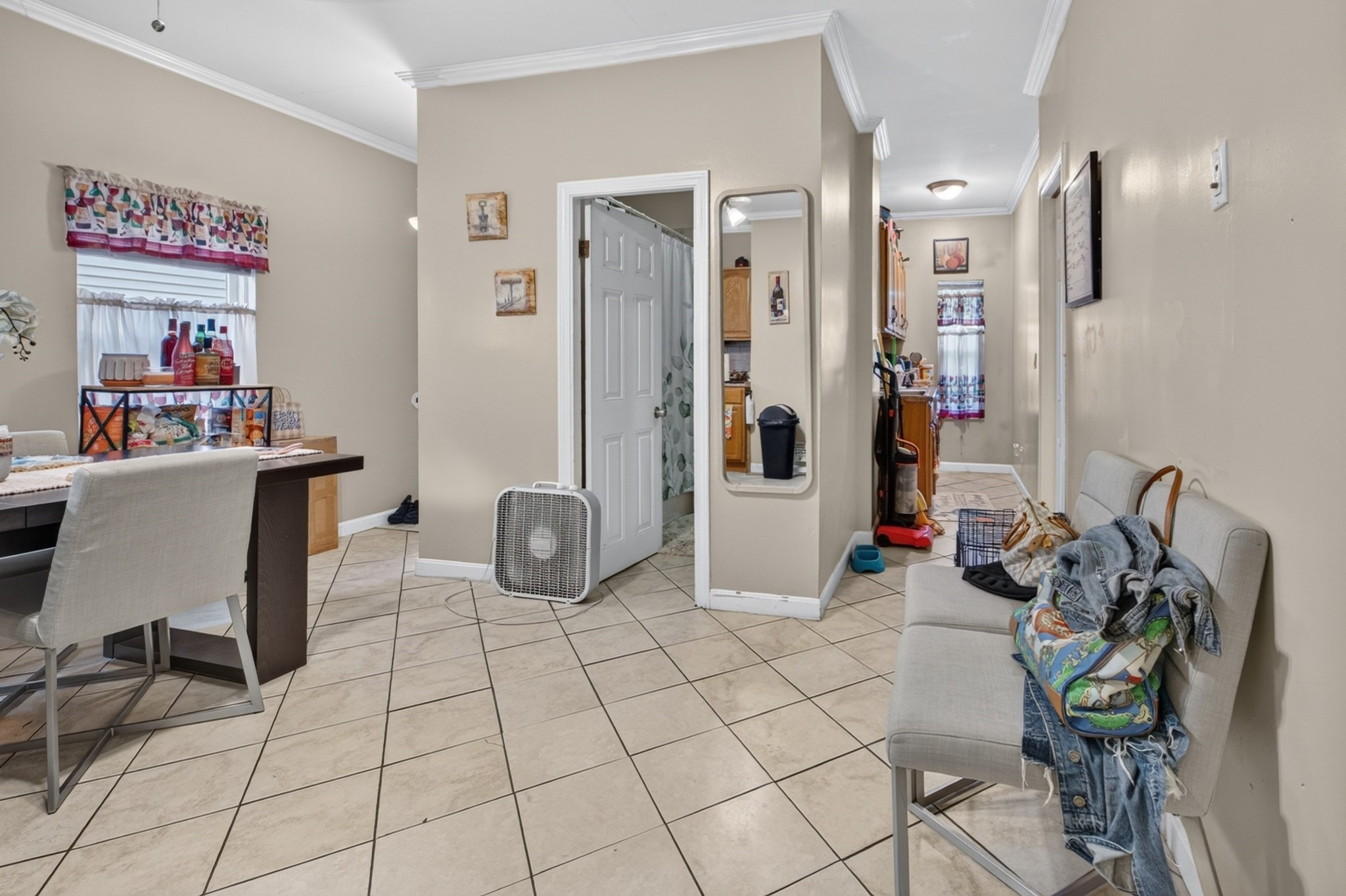 5 Diamond St Property Photo 14