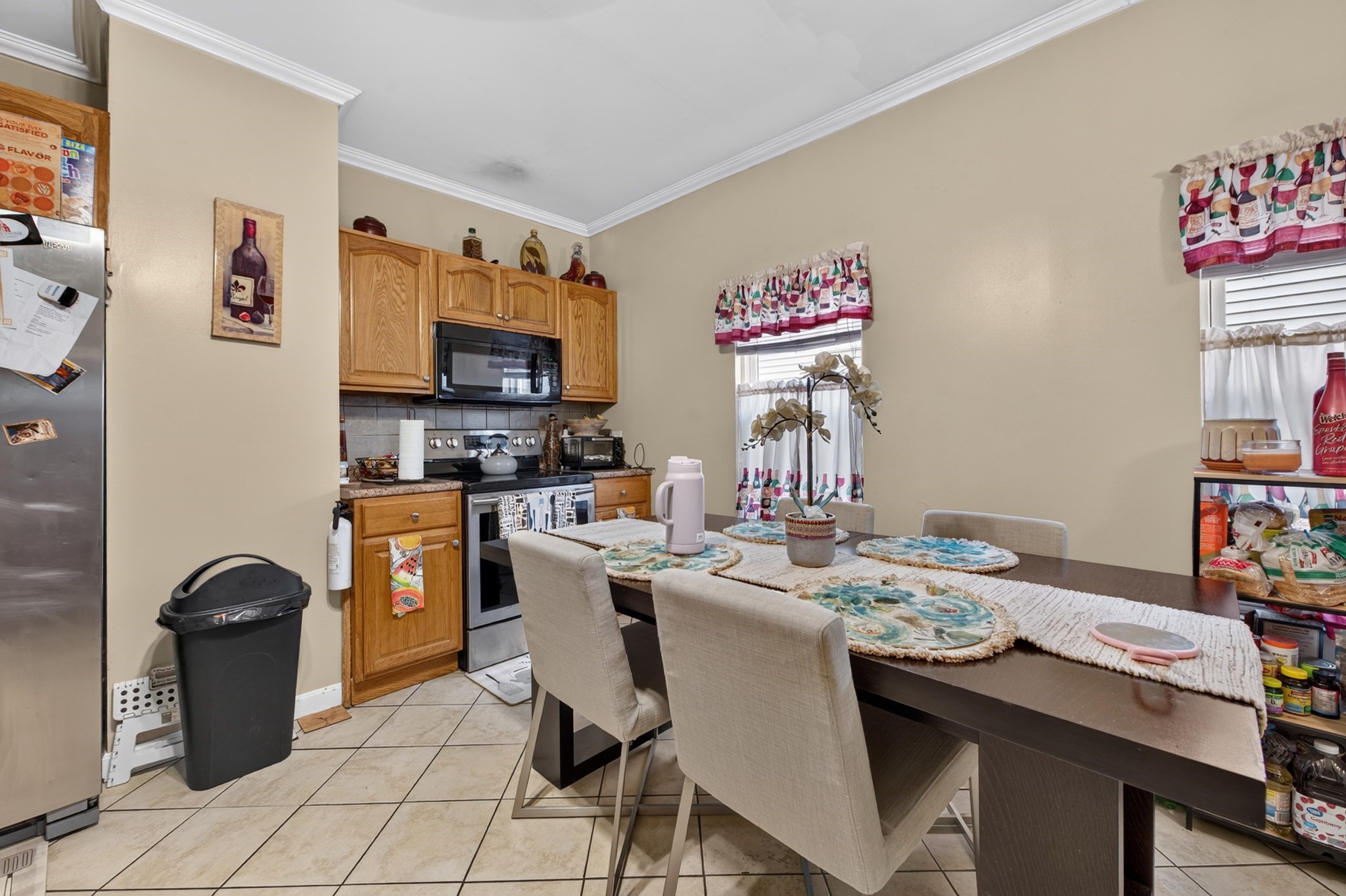 5 Diamond St Property Photo 17