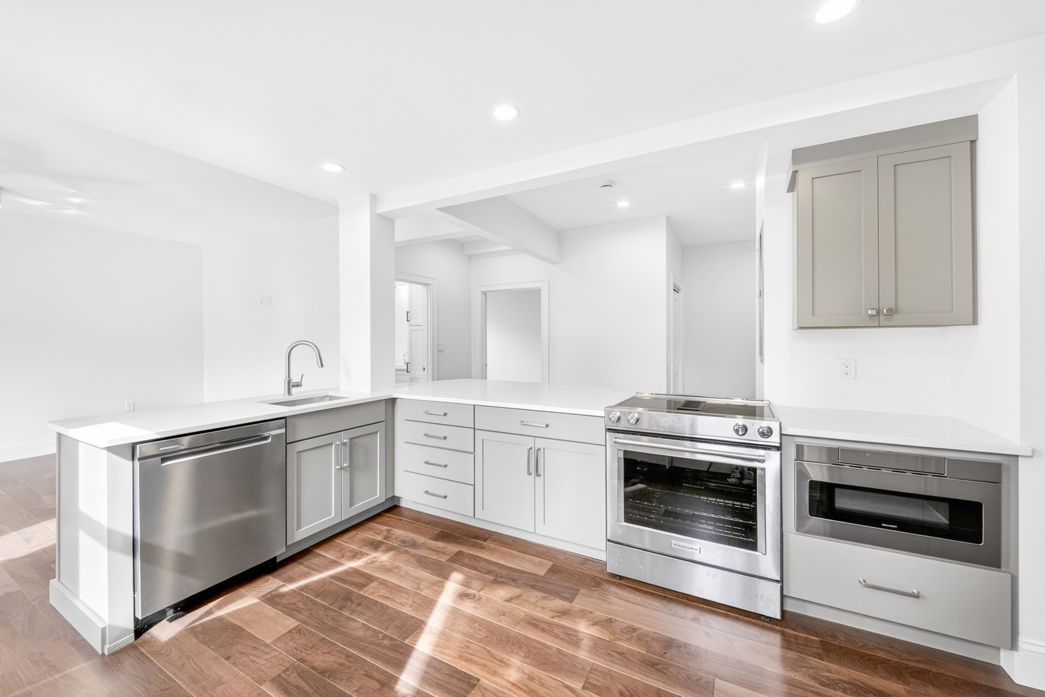 34a Park St # 1b Property Photo 3
