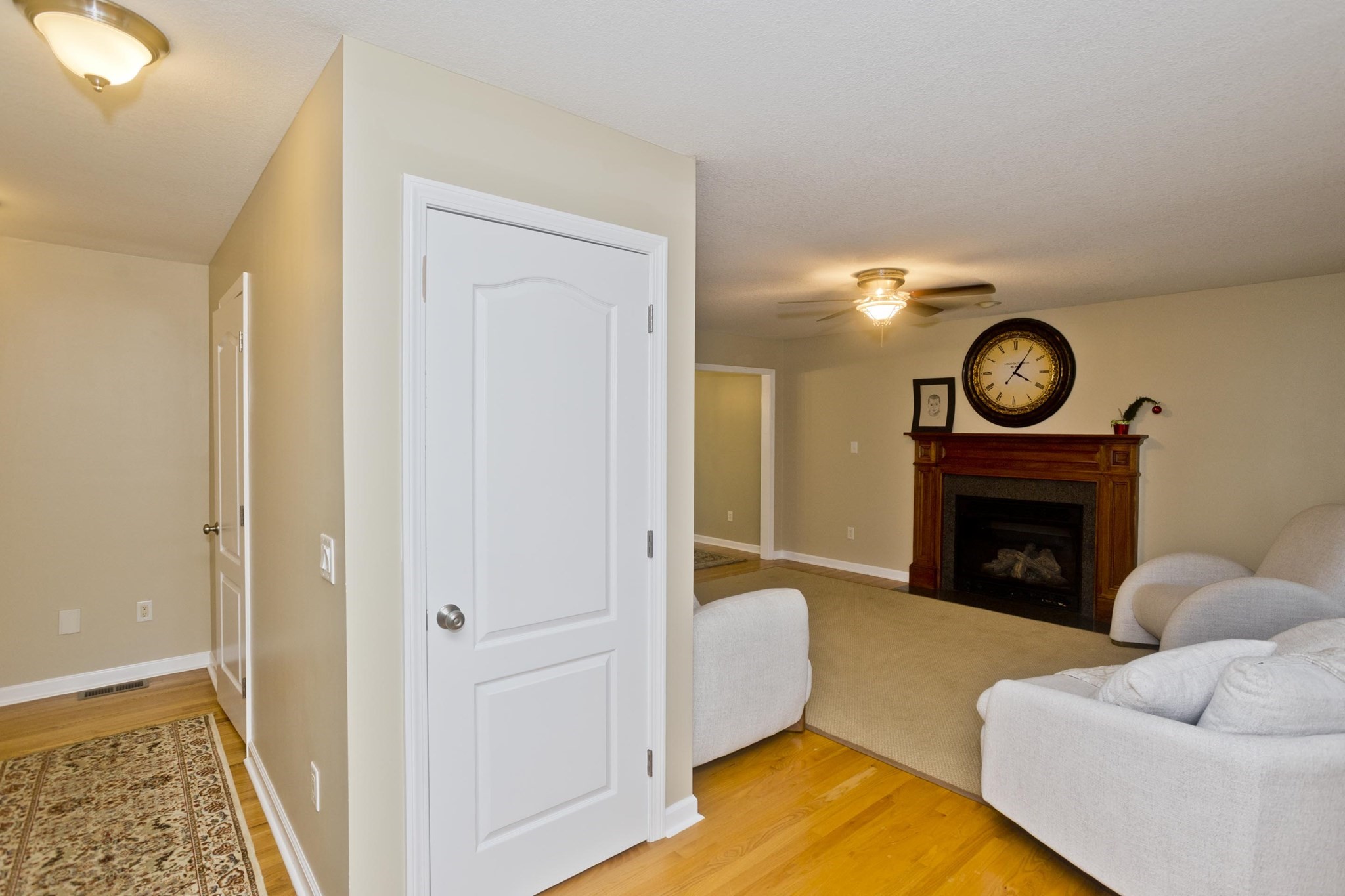 38 White Ave Property Photo 7
