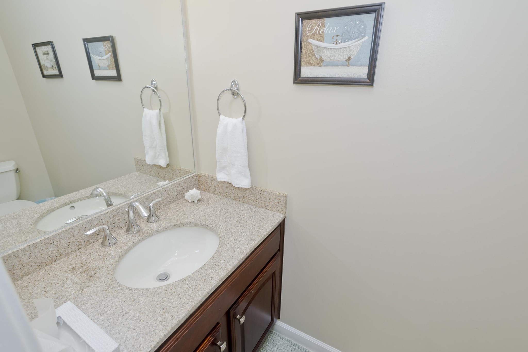 38 White Ave Property Photo 22