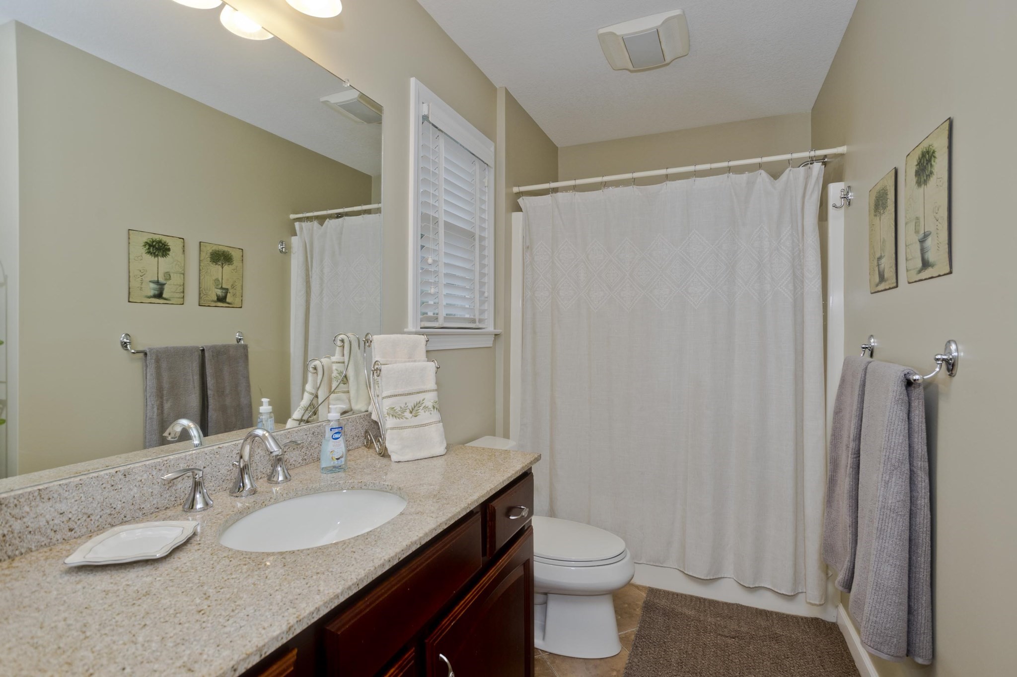 38 White Ave Property Photo 24