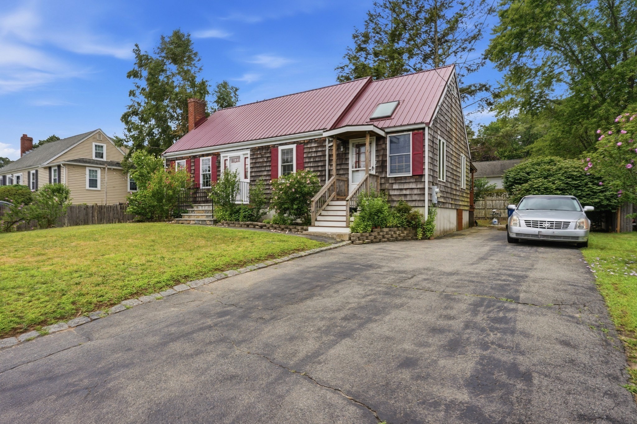 6 Devine Rd Property Photo 2