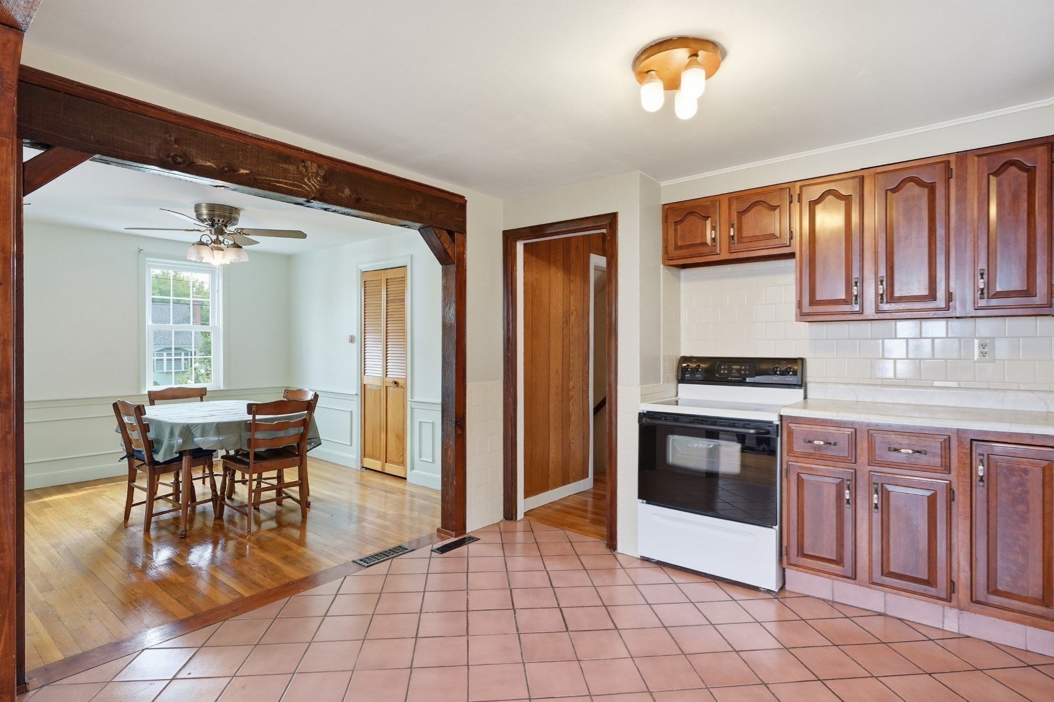 6 Devine Rd Property Photo 11