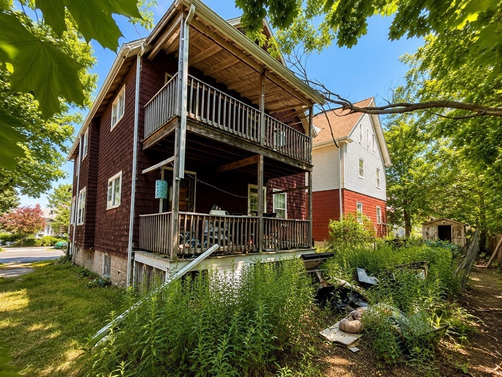 84 Orchard St Property Photo 23