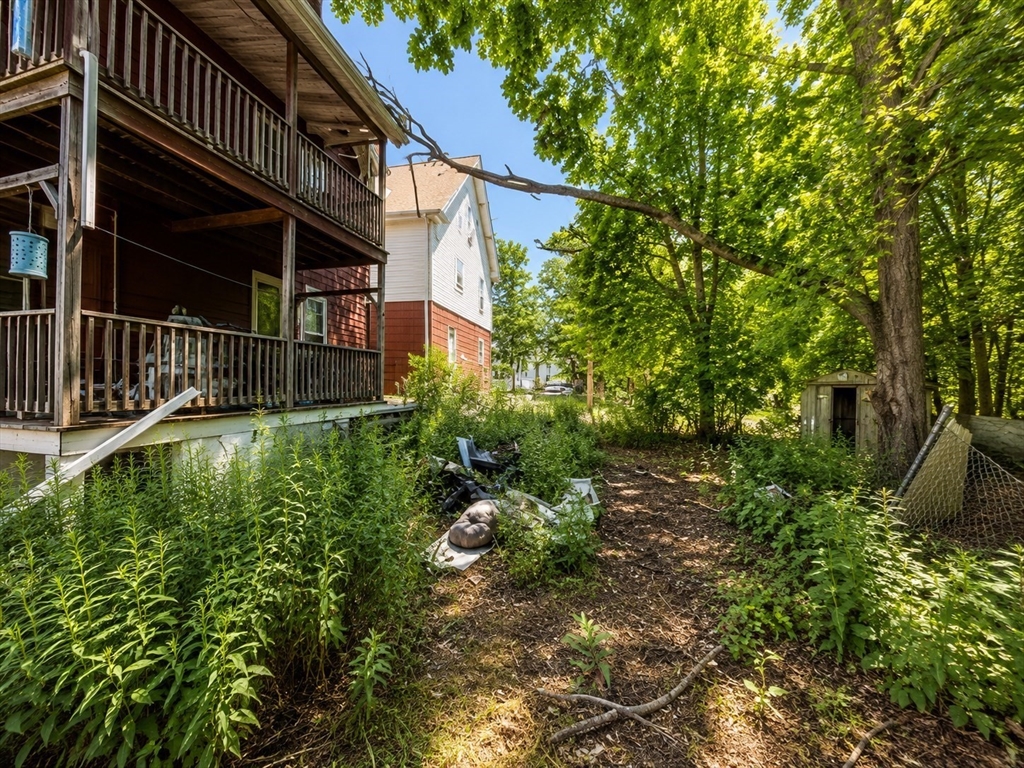 84 Orchard St Property Photo 25