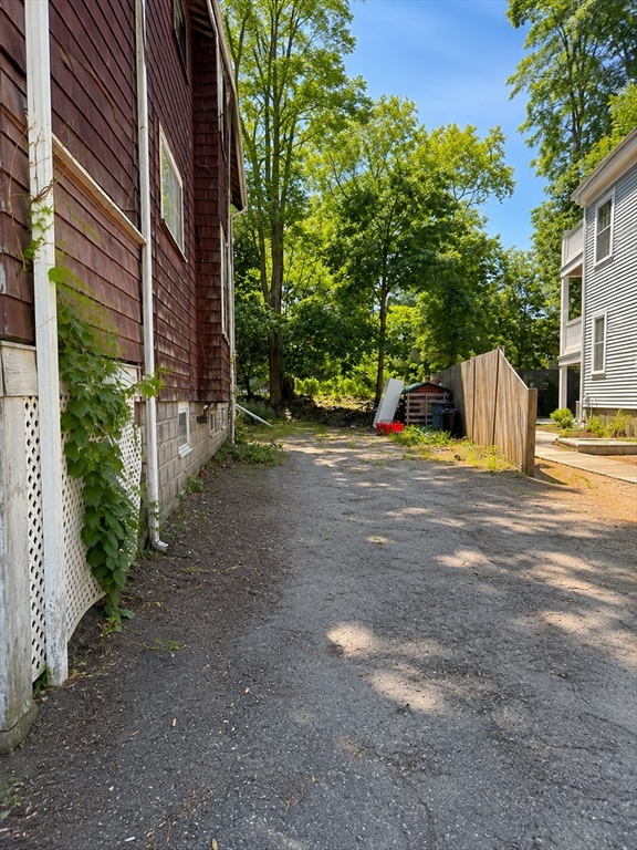 84 Orchard St Property Photo 26