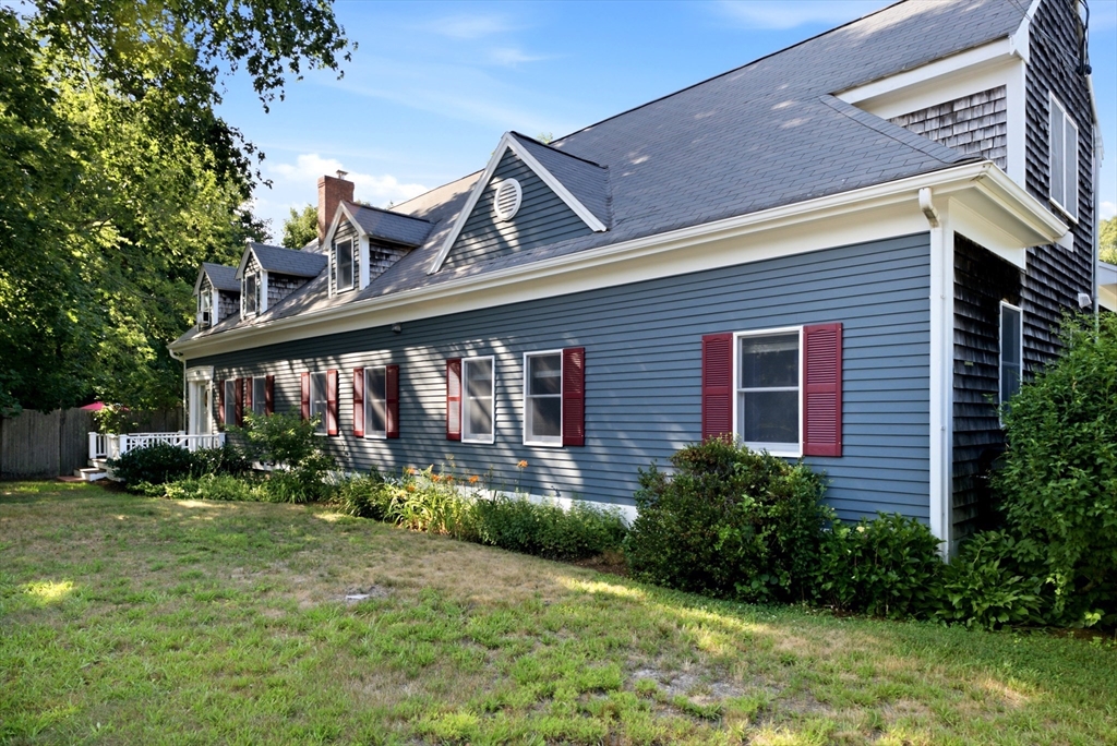 478 State Rd. Property Photo 4