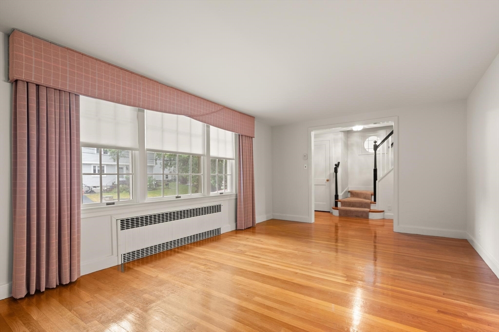 173 Vine Rock St Property Photo 5