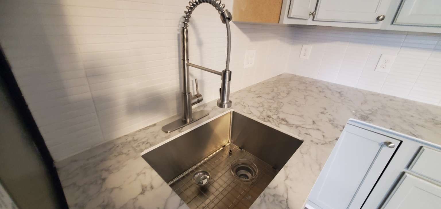 75 Woodruff Rd Property Photo 4