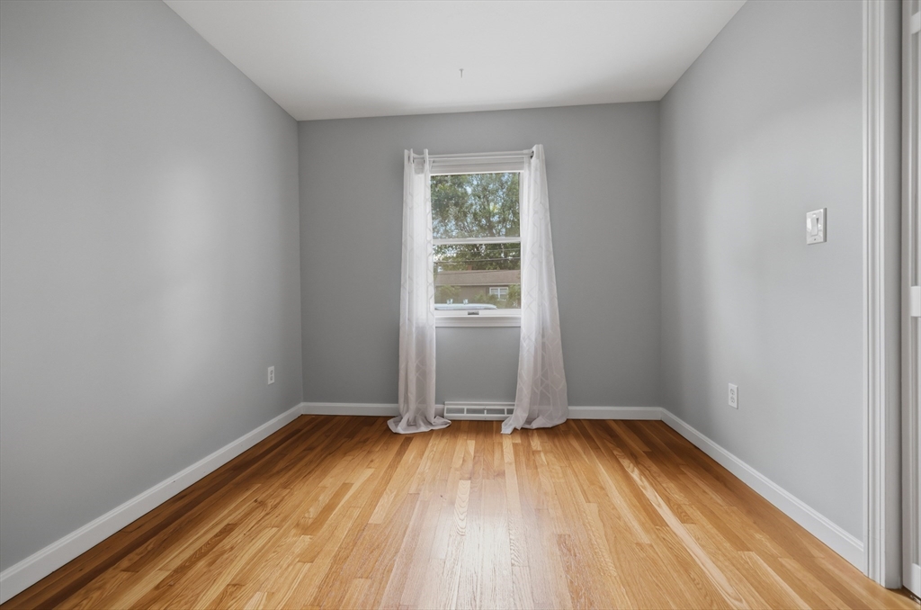 140 Crow Lane Property Photo 16