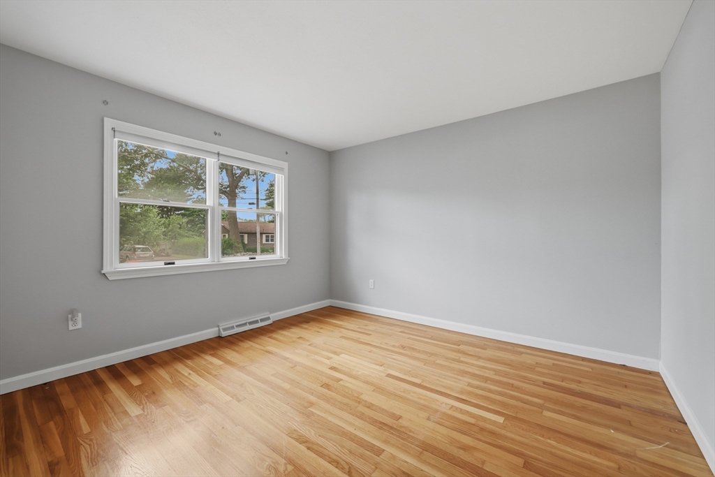 140 Crow Lane Property Photo 23