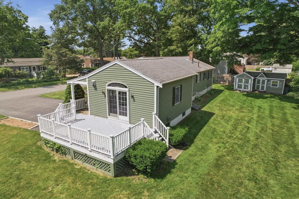 140 Crow Lane Property Photo 32