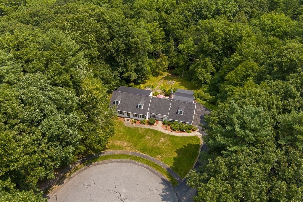 240 Meadow Wood Dr Property Photo 35