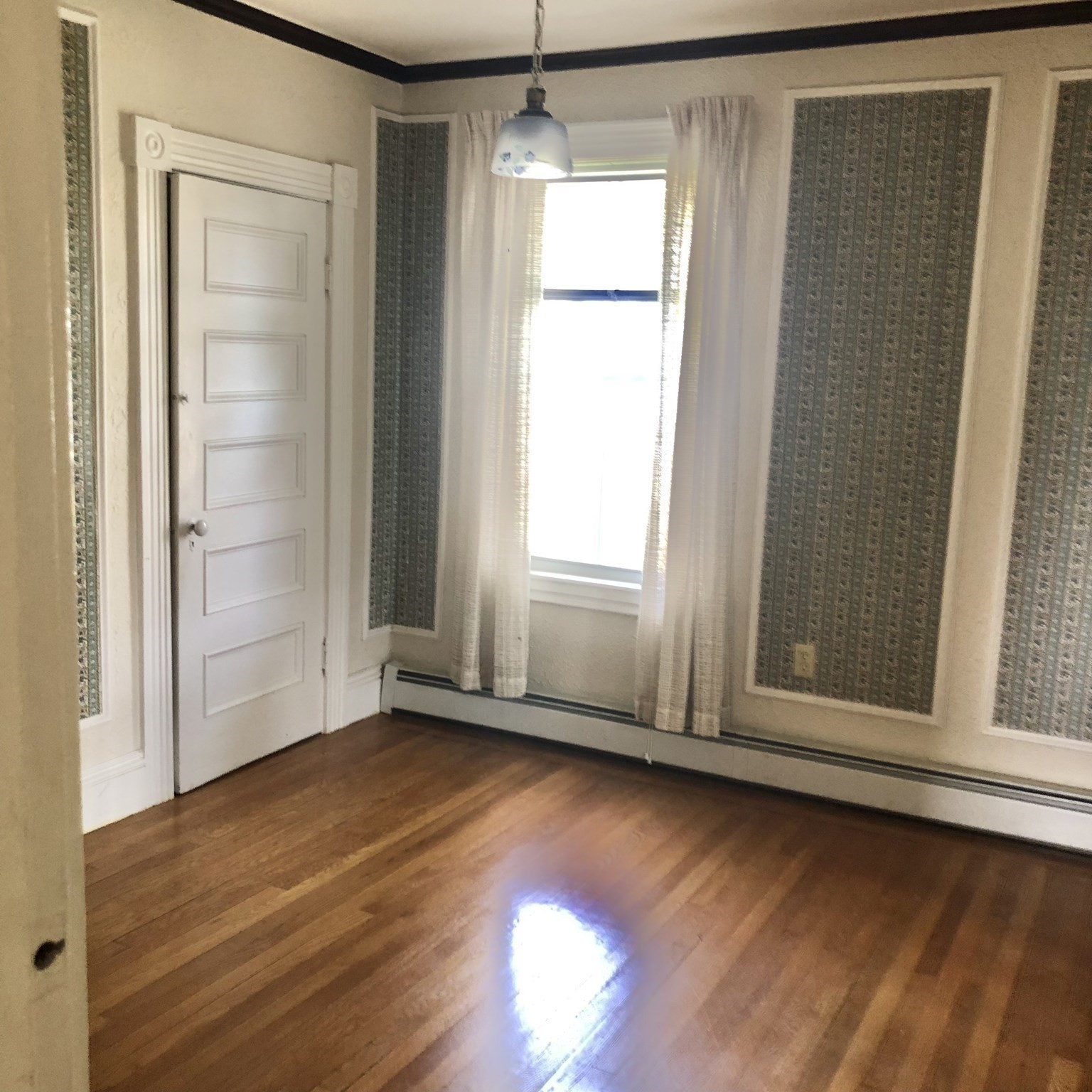 16 California Court Property Photo 11