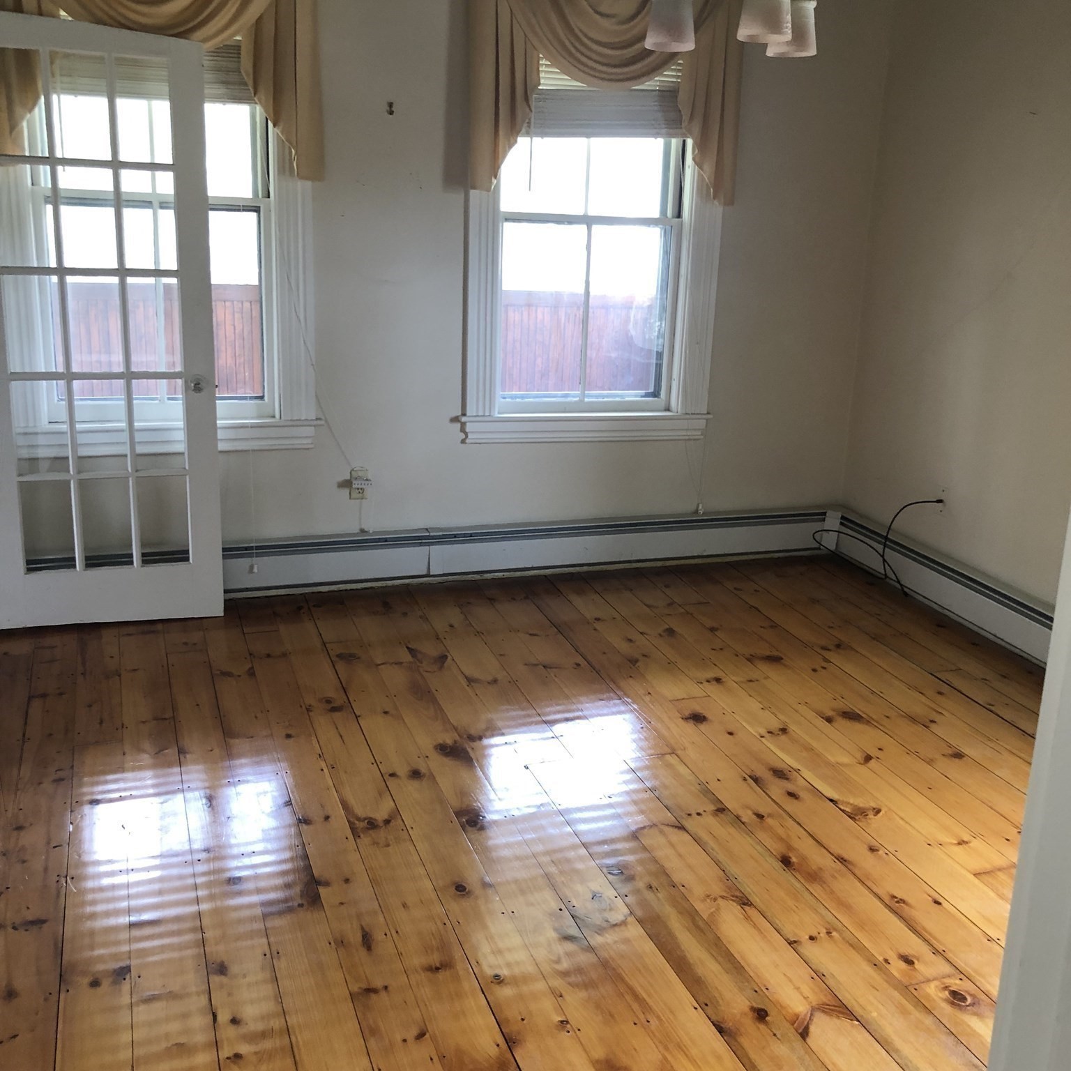 16 California Court Property Photo 20