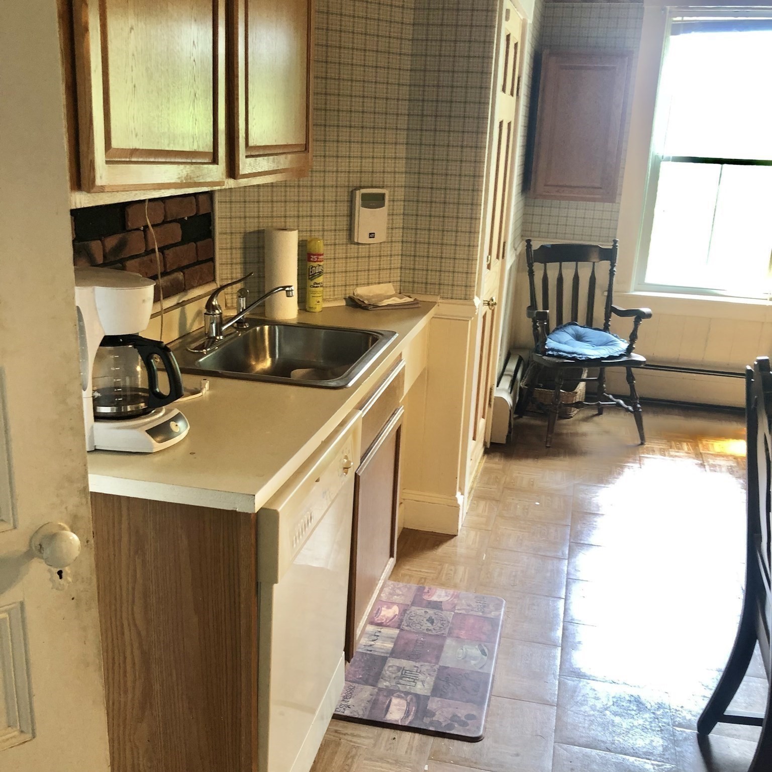 16 California Court Property Photo 22