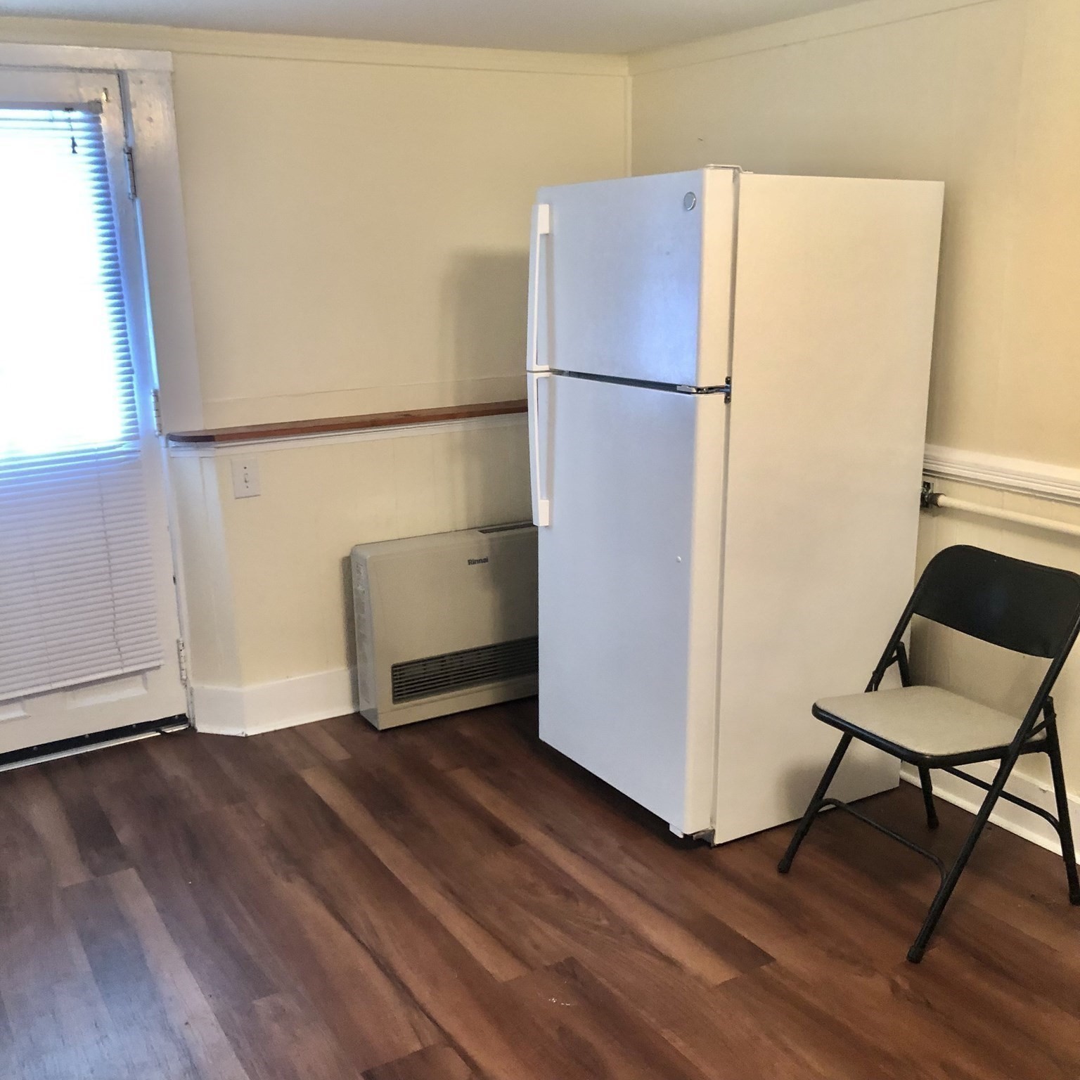 16 California Court Property Photo 31