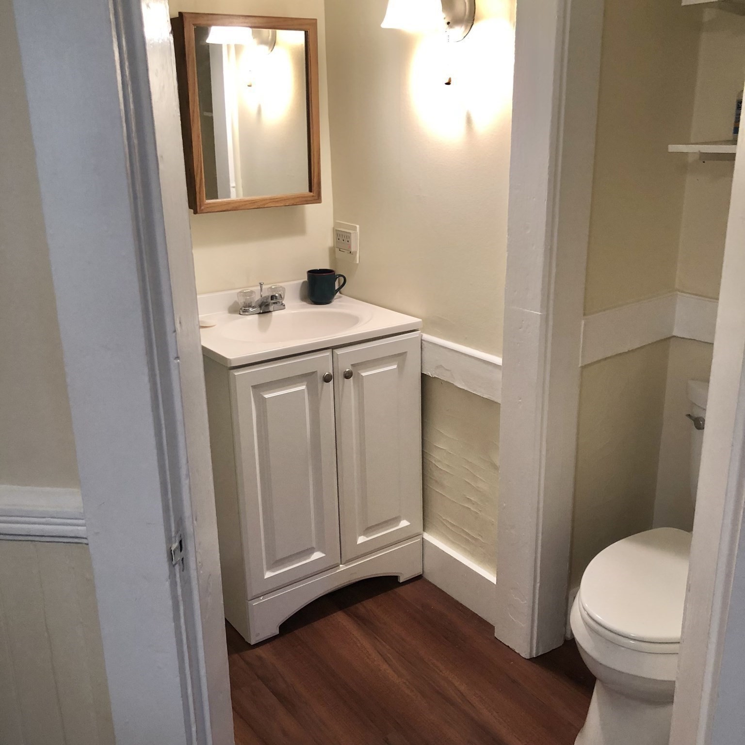 16 California Court Property Photo 33