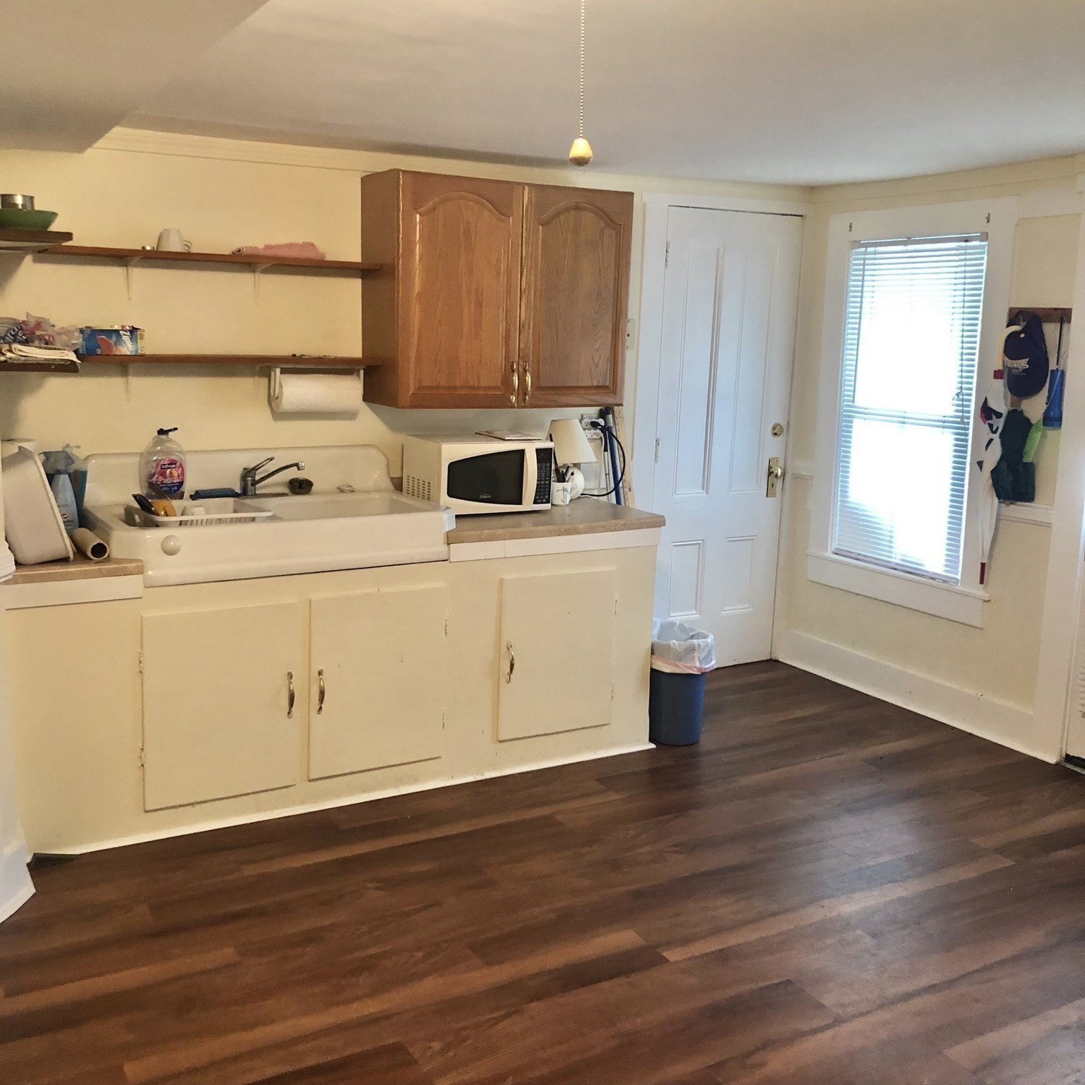 16 California Court Property Photo 35