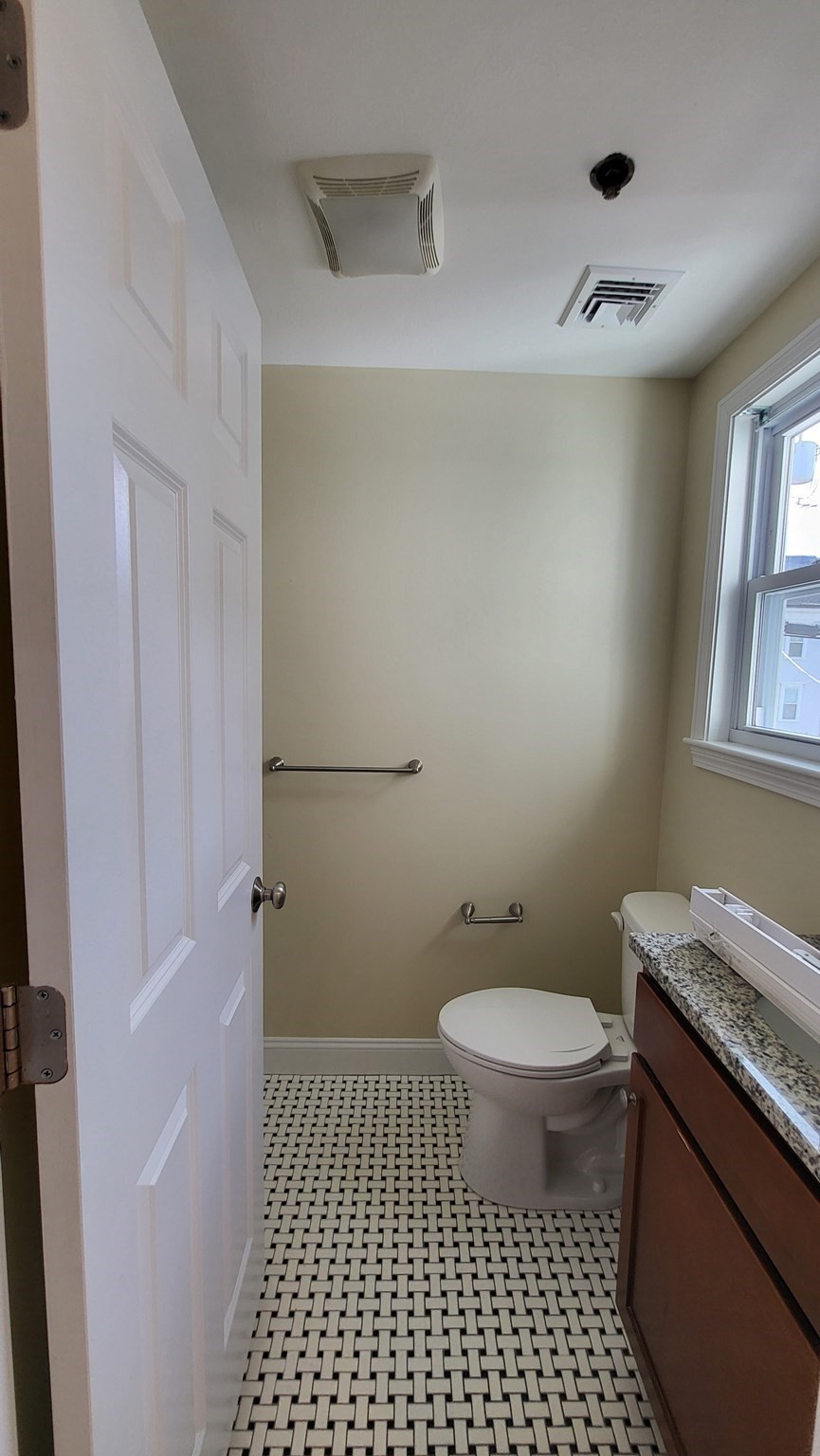 75 Bowers Street # 5 Property Photo 6