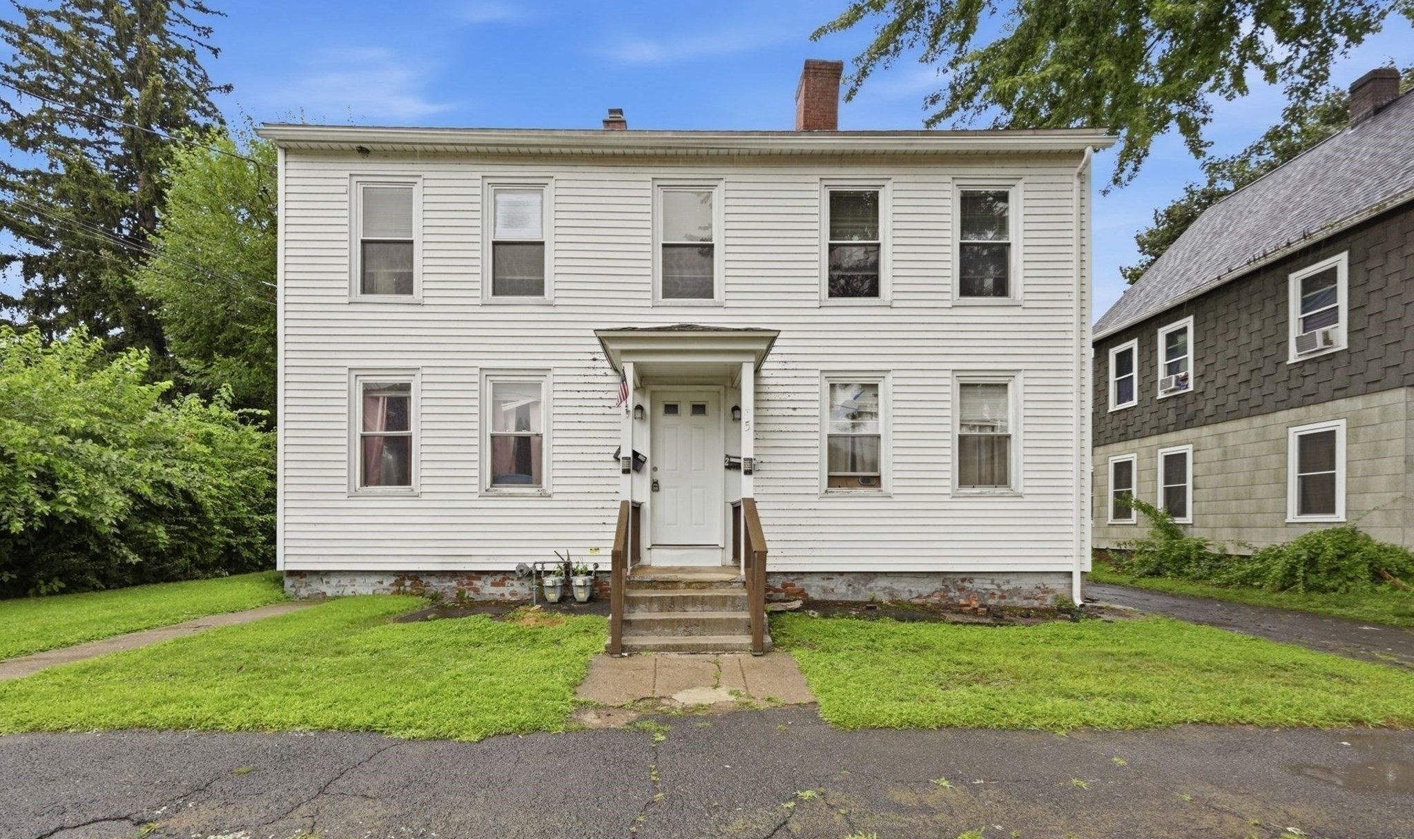 5 Princeton St Property Photo 1