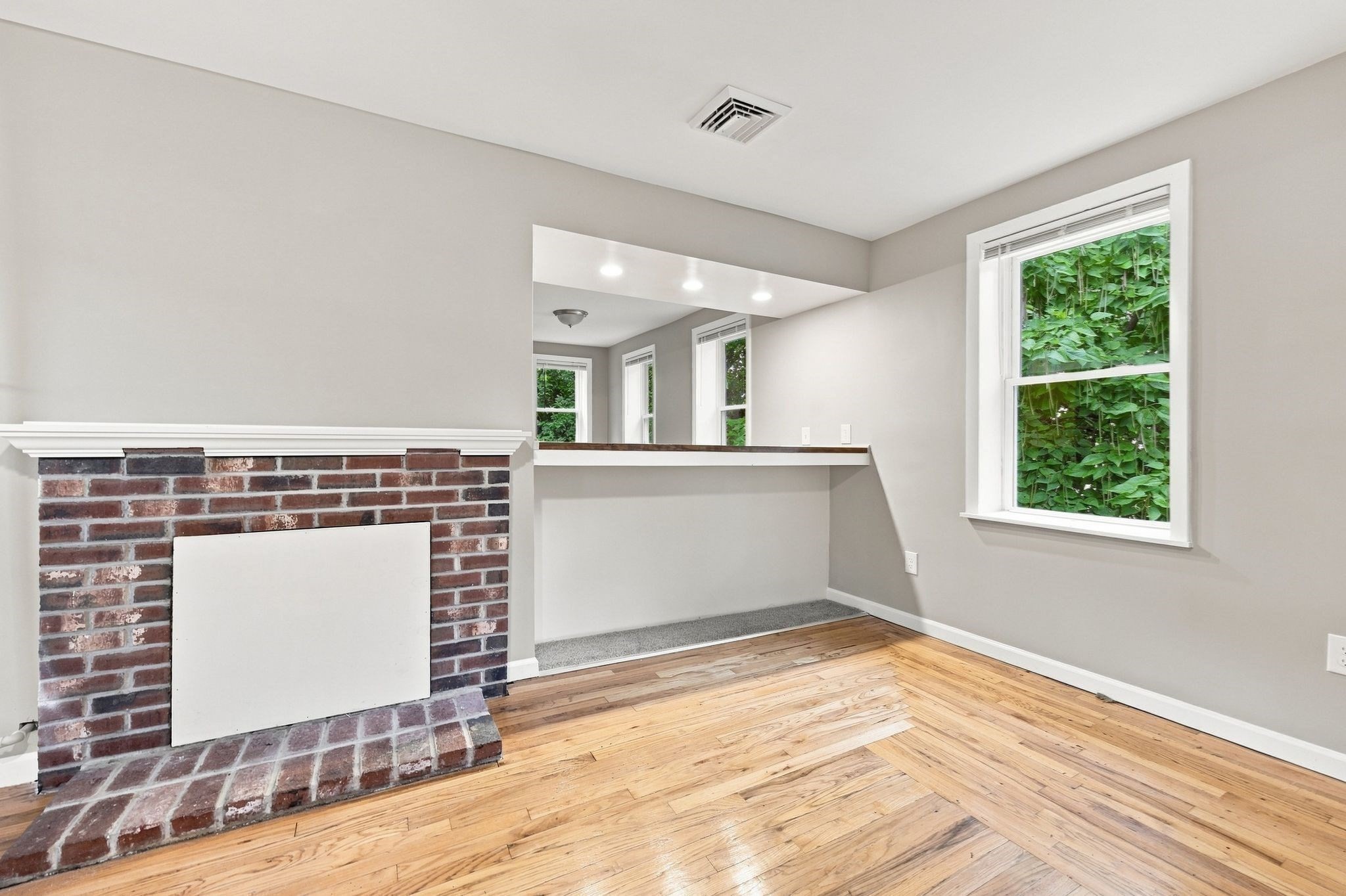 5 Princeton St Property Photo 7