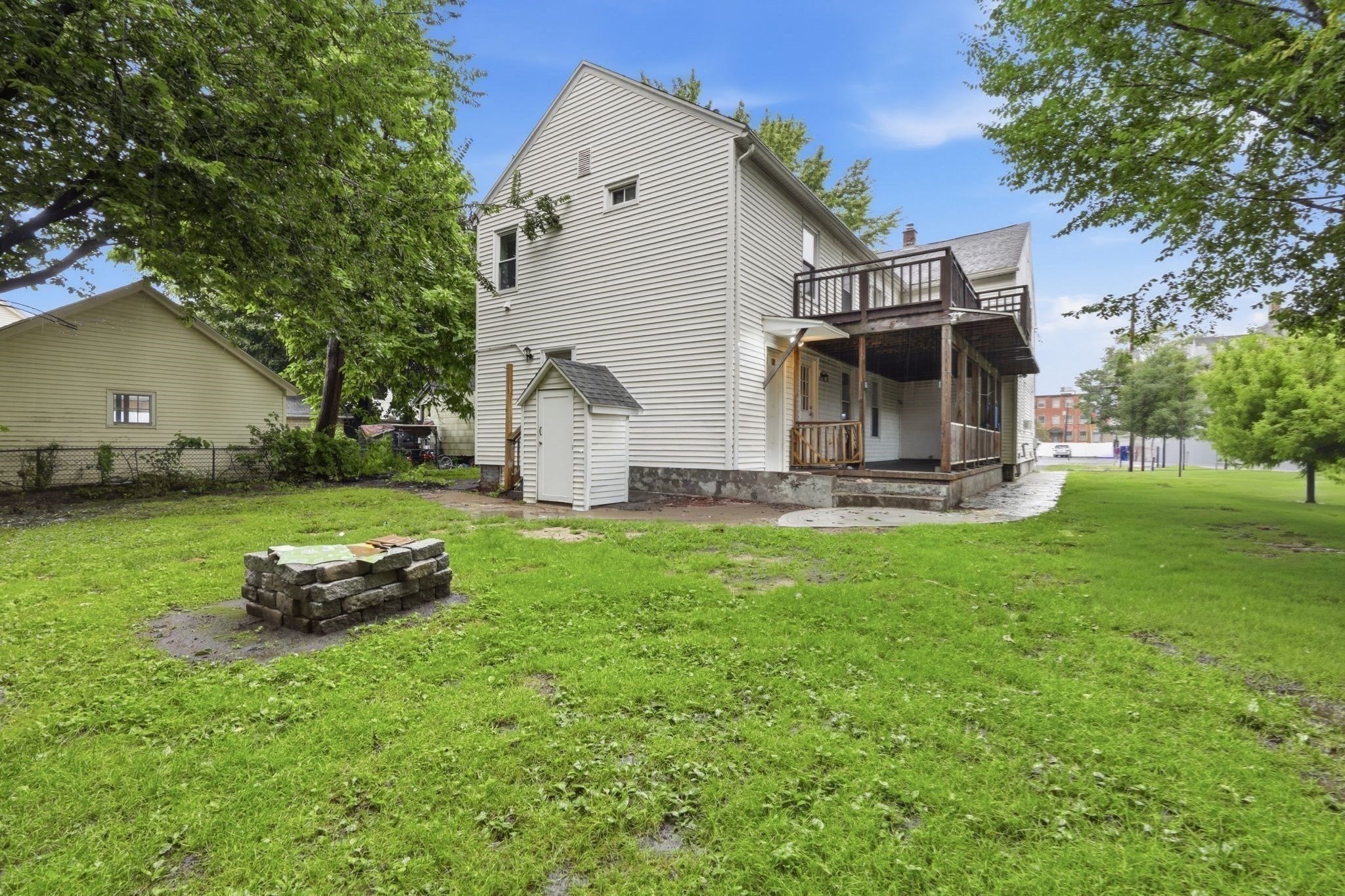 5 Princeton St Property Photo 27