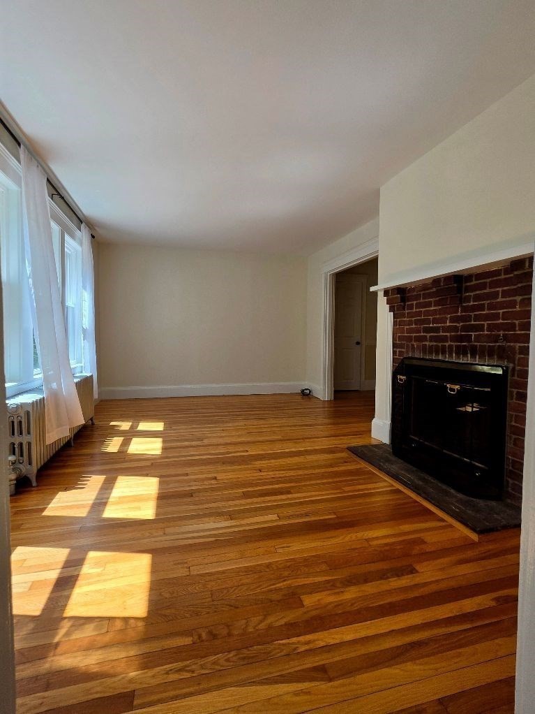 441 Walpole St # A Property Photo 2