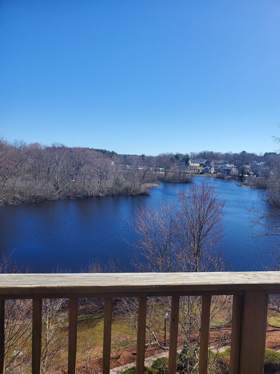 24 Forge Pond # H Property Photo 1